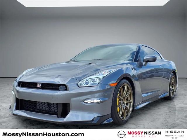 2024 Nissan GT-R T-spec Dual-clutch 6-Speed Transmission