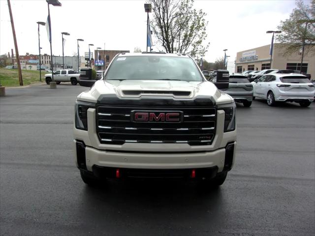 2026 GMC Sierra 2500HD Crew Cab, Standard Bed, AT4, 4WD