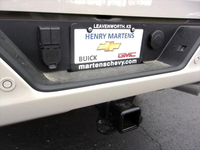2026 GMC Sierra 2500HD Crew Cab, Standard Bed, AT4, 4WD
