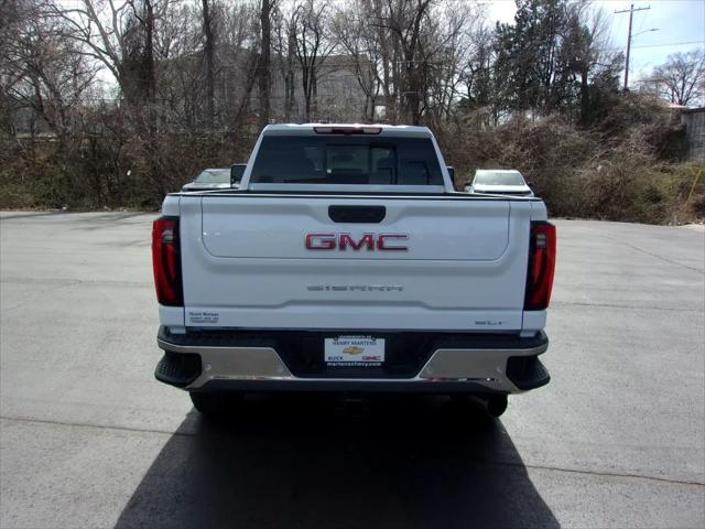 2026 GMC Sierra 2500HD Crew Cab, Standard Bed, SLT, 4WD
