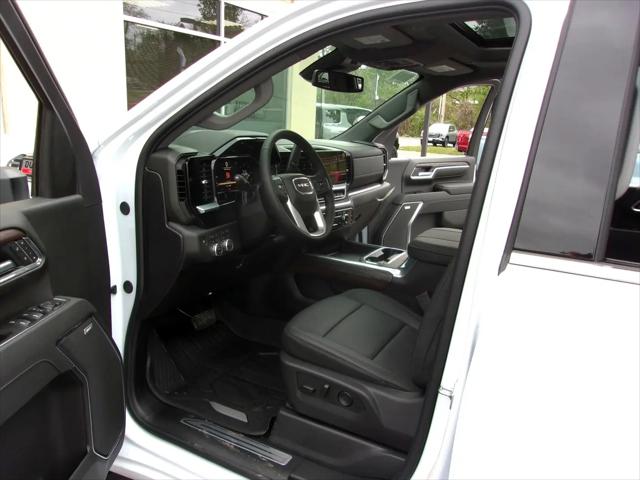 2026 GMC Sierra 2500HD Crew Cab, Standard Bed, SLT, 4WD
