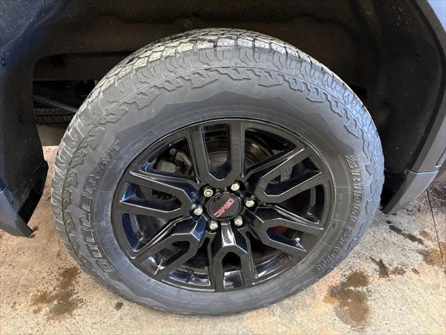 2023 GMC Sierra 1500 4WD Crew Cab Short Box Elevation with 3SB