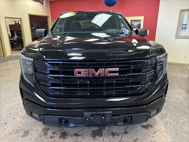 2023 GMC Sierra 1500 4WD Crew Cab Short Box Elevation with 3SB