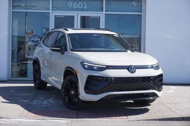 2026 Volkswagen Tiguan SE R-Line Black