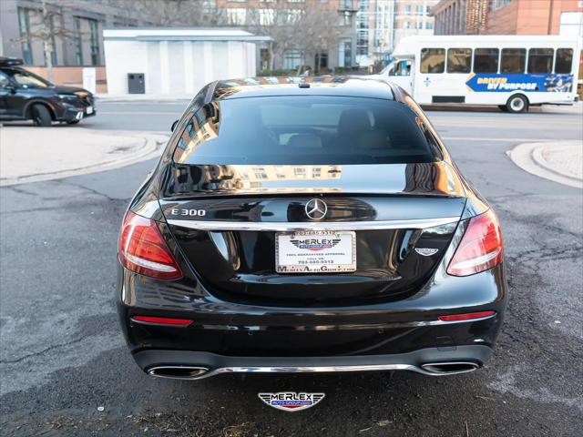 2019 Mercedes-Benz E-CLASS E 300 E 300