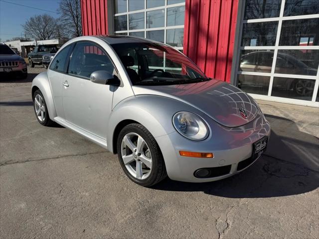 2006 Volkswagen New Beetle Coupe 2.5 (A6)