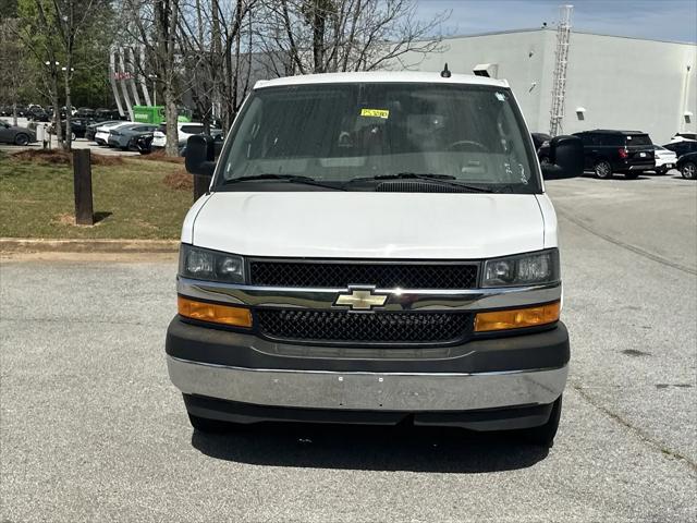 2023 Chevrolet Express Passenger RWD 3500 Extended Wheelbase LT