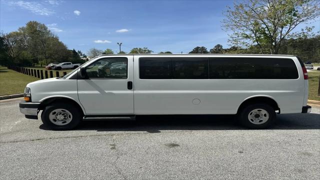 2023 Chevrolet Express Passenger RWD 3500 Extended Wheelbase LT