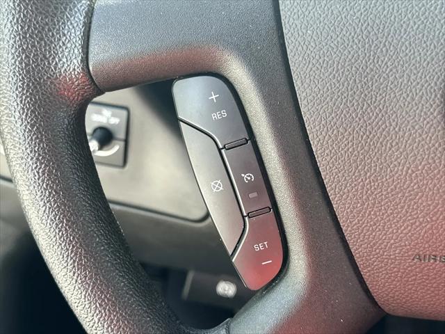 2023 Chevrolet Express Passenger RWD 3500 Extended Wheelbase LT