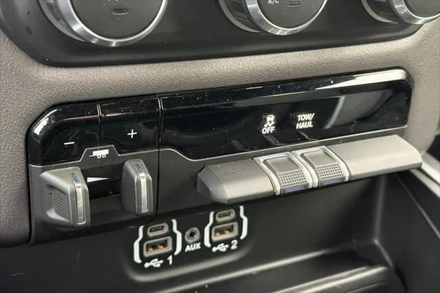 2022 Ram 1500 Big Horn Quad Cab 4x4 6'4" Box