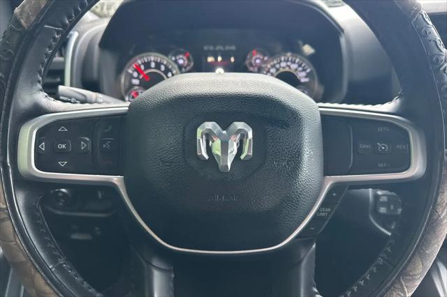 2022 Ram 1500 Big Horn Quad Cab 4x4 6'4" Box