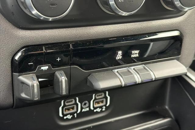 2022 Ram 1500 Big Horn Quad Cab 4x4 6'4" Box