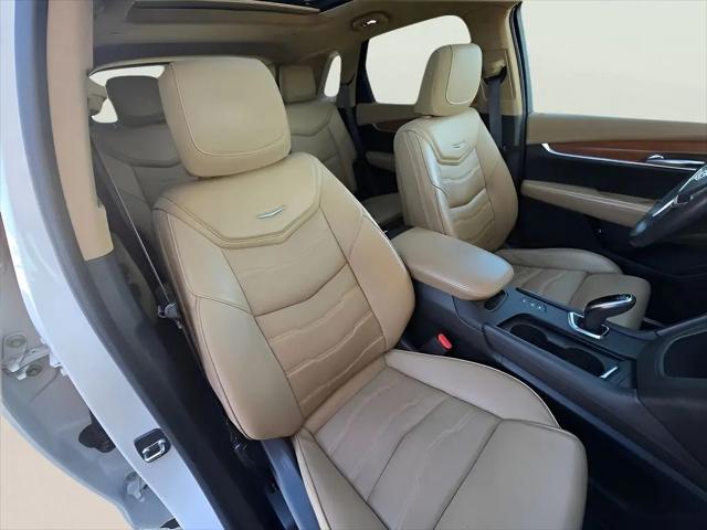 2017 Cadillac XT5 Platinum