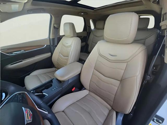 2017 Cadillac XT5 Platinum