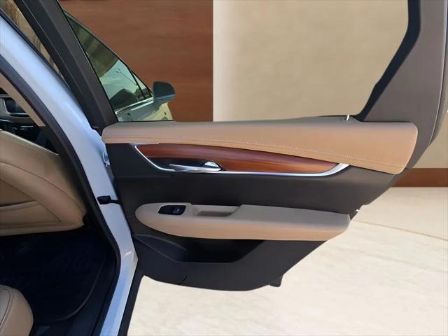 2017 Cadillac XT5 Platinum