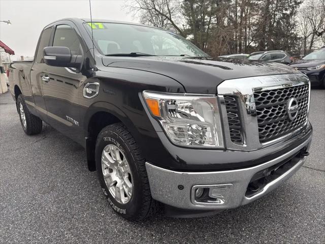 2017 Nissan Titan SV
