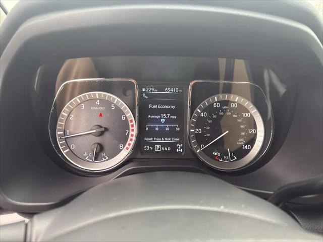 2017 Nissan Titan SV