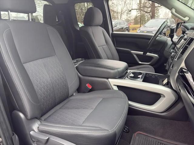 2017 Nissan Titan SV