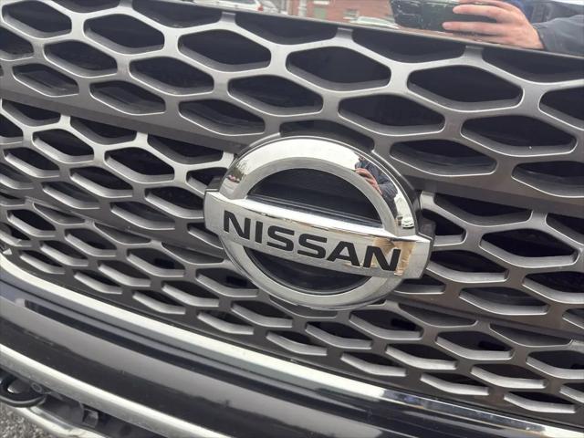 2017 Nissan Titan SV