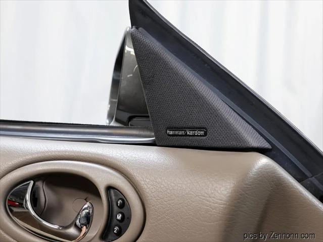 1999 Jaguar XK8 Standard