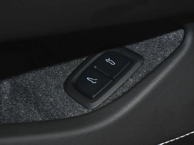 2024 Chevrolet Corvette Stingray RWD Convertible 1LT