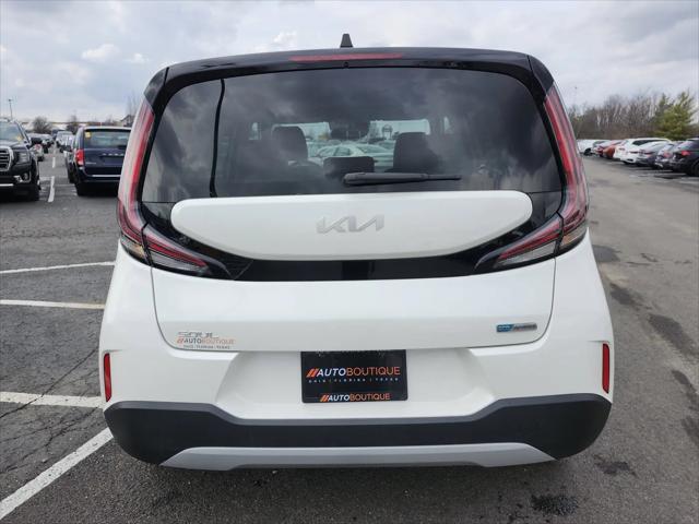 2023 Kia Soul EX