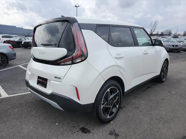 2023 Kia Soul EX