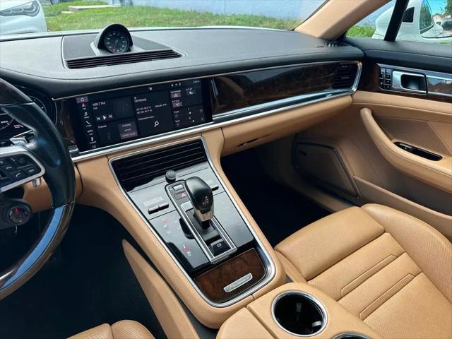 2018 Porsche Panamera 4S