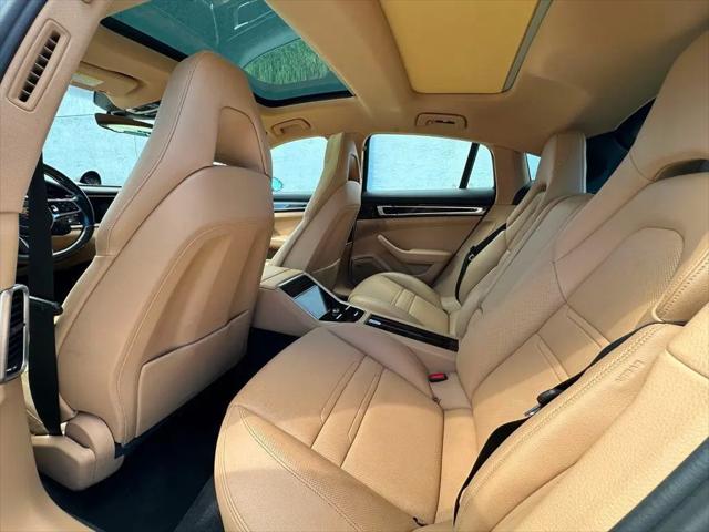 2018 Porsche Panamera 4S