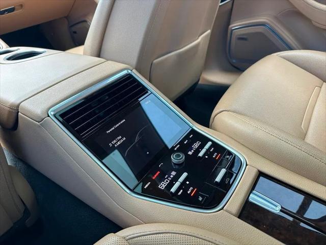 2018 Porsche Panamera 4S