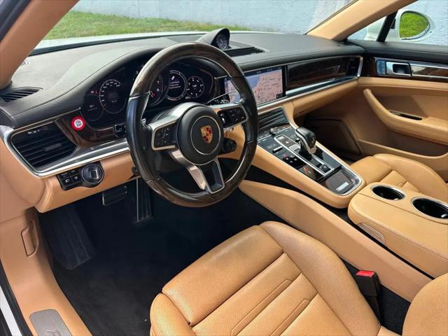 2018 Porsche Panamera 4S