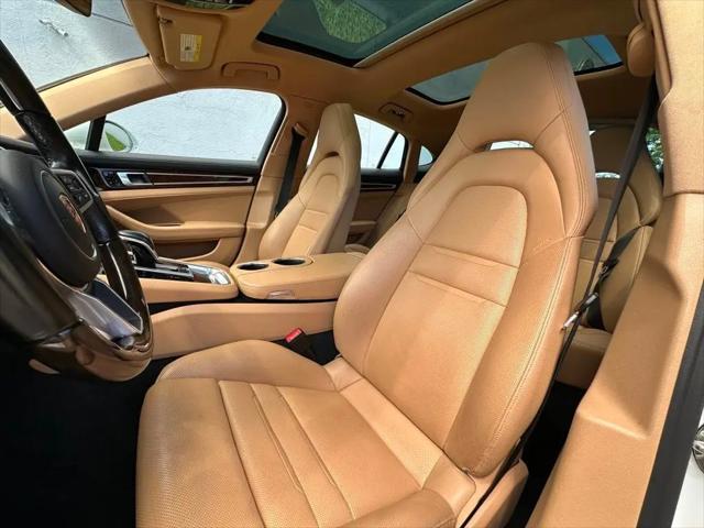 2018 Porsche Panamera 4S
