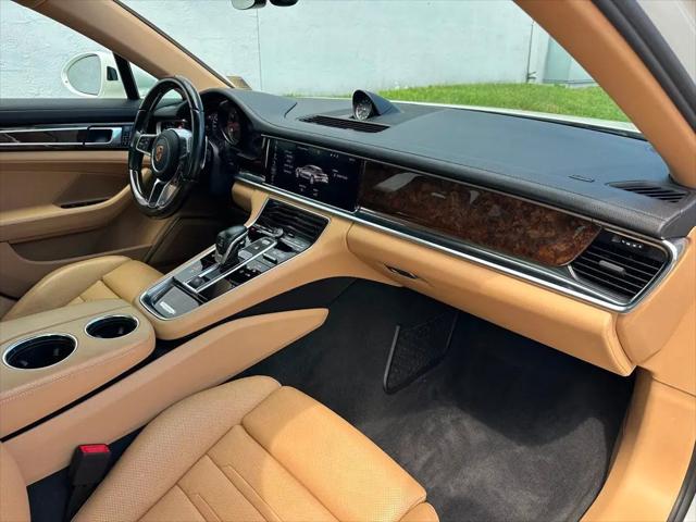 2018 Porsche Panamera 4S