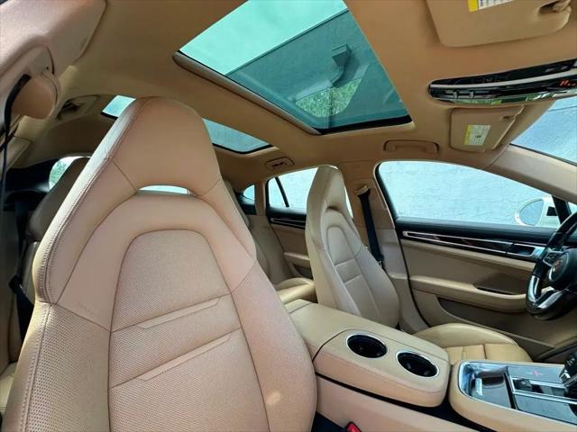 2018 Porsche Panamera 4S