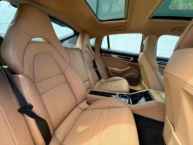 2018 Porsche Panamera 4S