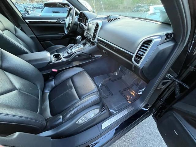 2012 Porsche Cayenne S