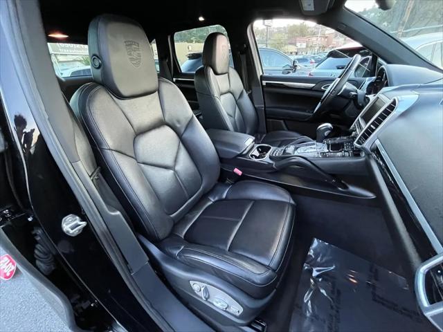 2012 Porsche Cayenne S