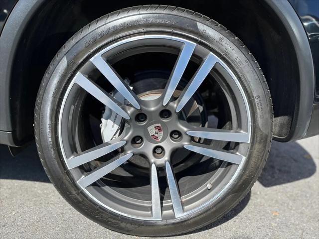 2012 Porsche Cayenne S