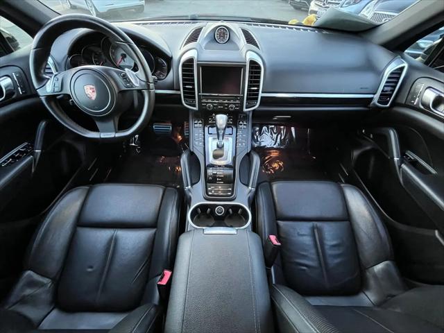 2012 Porsche Cayenne S
