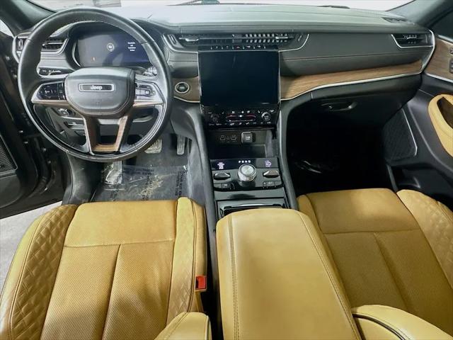 2022 Jeep Grand Cherokee Summit 4x4