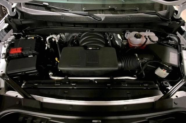 2026 Chevrolet Suburban LT, 4WD