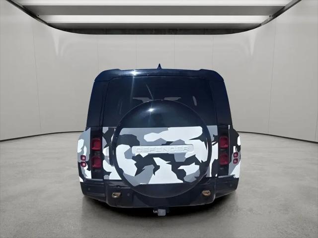 2023 Land Rover Defender 130 X-Dynamic SE