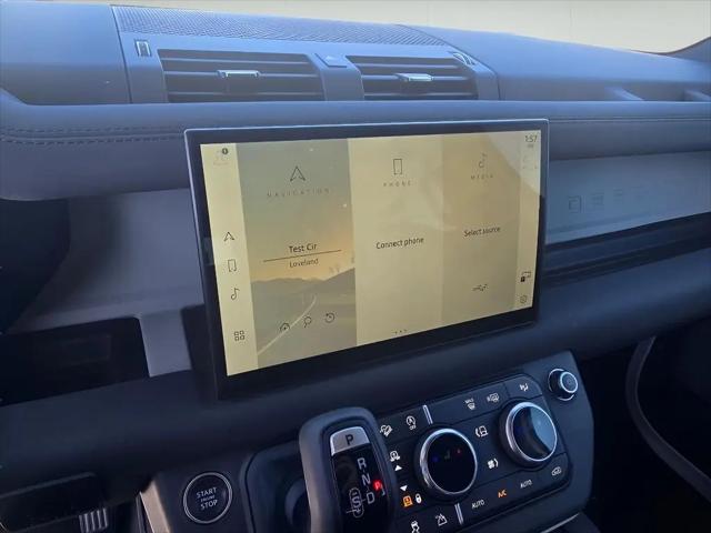2023 Land Rover Defender 130 X-Dynamic SE
