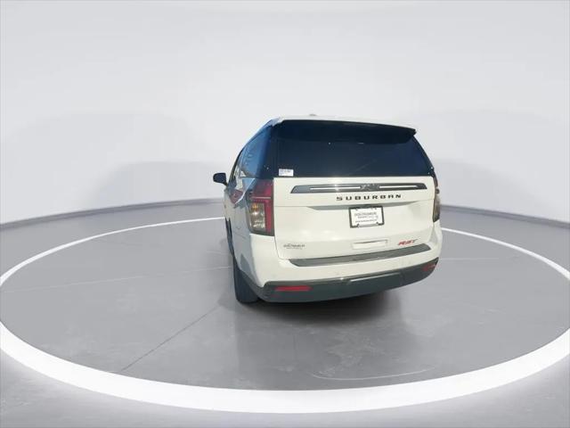 2022 Chevrolet Suburban 4WD RST