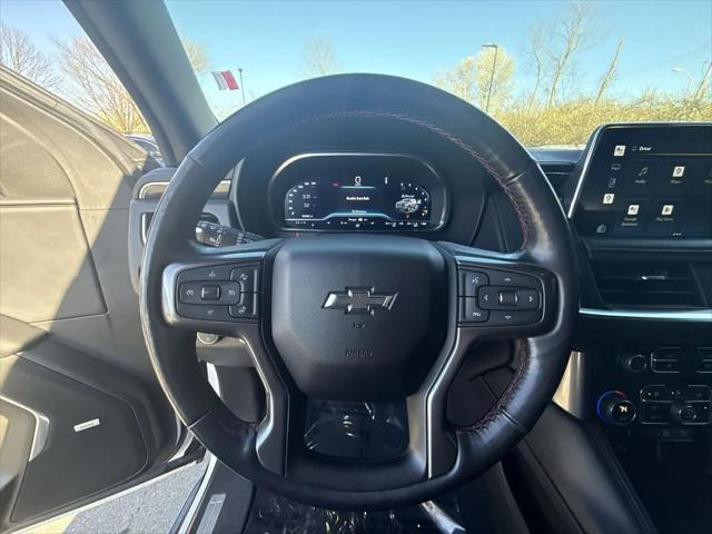 2022 Chevrolet Suburban 4WD RST