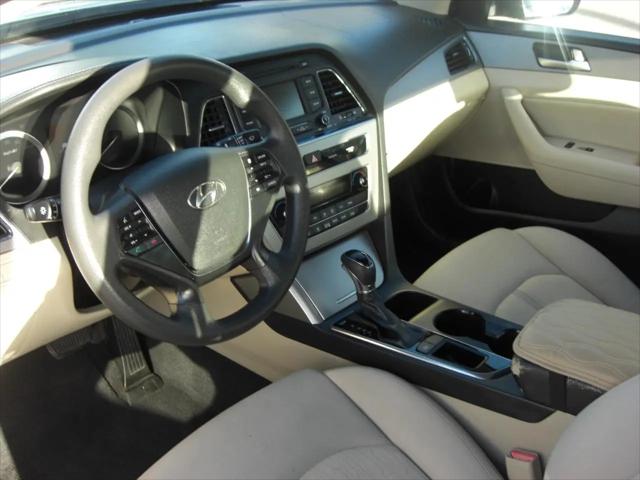 2016 Hyundai Sonata Hybrid SE