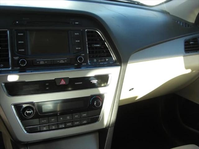 2016 Hyundai Sonata Hybrid SE