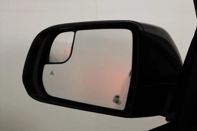 2025 Jeep Wagoneer Series II Carbide 4x4
