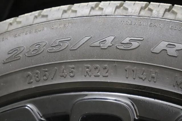 2025 Jeep Wagoneer Series II Carbide 4x4