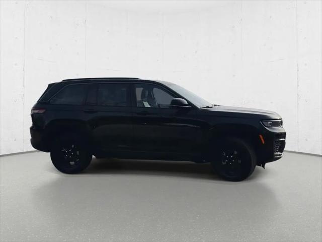 2026 Jeep Grand Cherokee Altitude 4x4